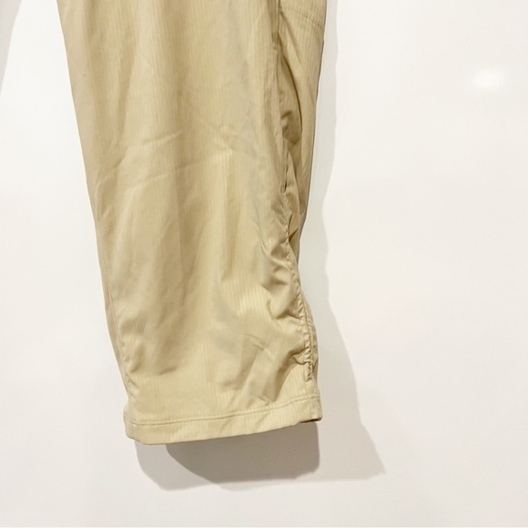 Lululemon Beyond the Studio Crop Pants - Picture 7 of 15